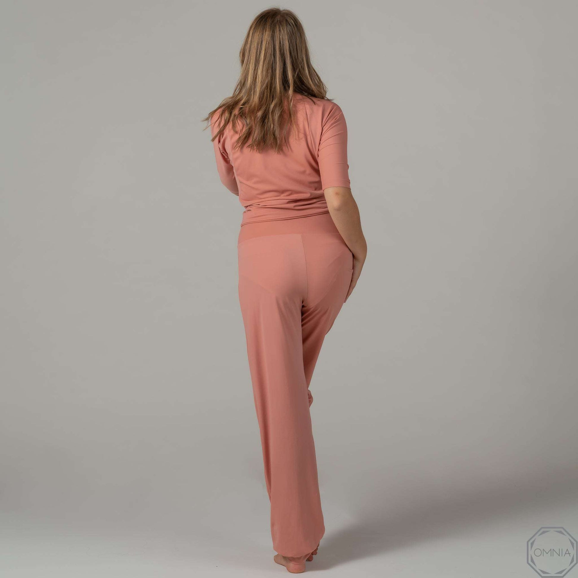 QUARTZ Cuffed Genie Pant