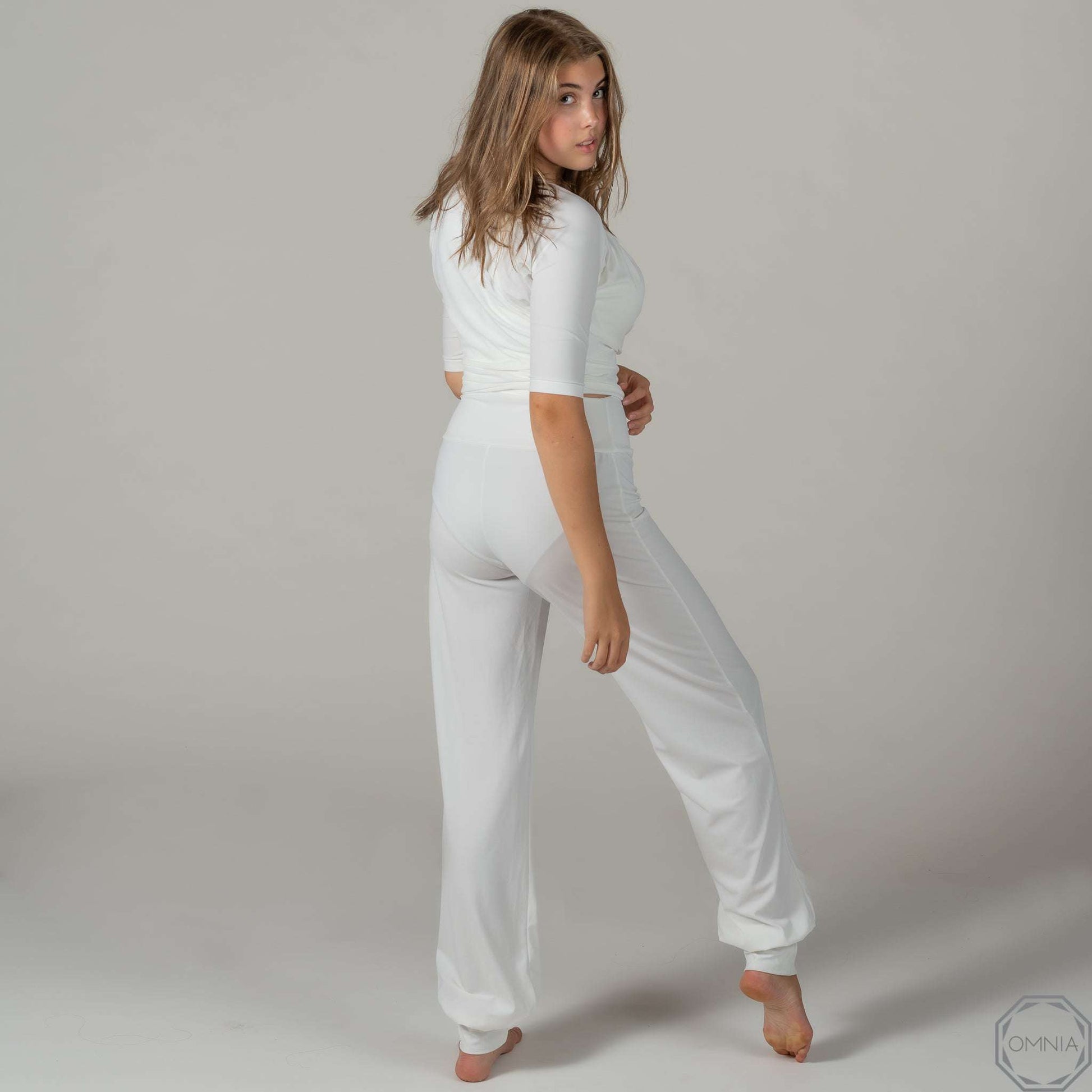 QUARTZ Cuffed Genie Pant